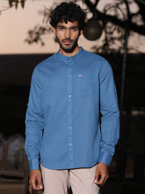 THOMAS SCOTT Men Solid Casual Blue Shirt