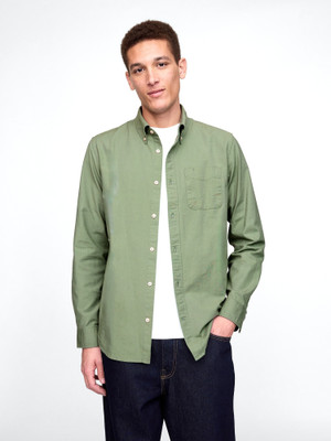 GAP Men Solid Casual Green Shirt