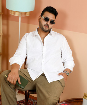 Instafab Plus Men Solid Casual White Shirt