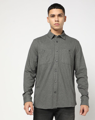 GAP Men Solid Casual Grey Shirt