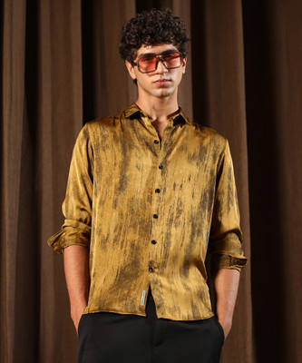 CAMPUS SUTRA Men Solid Casual Yellow Shirt
