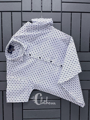 RIYASBELLA ART Men Printed Casual White Shirt
