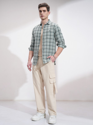 HIGHLANDER Men Checkered Casual Green Shirt