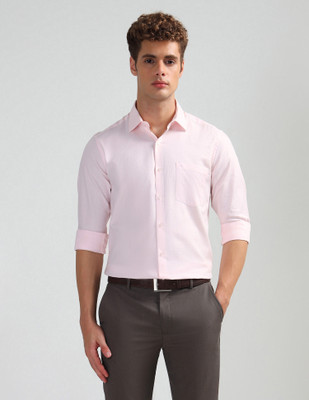 ARROW Men Solid Formal Pink Shirt