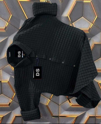Grasisnu Men Solid Casual Black Shirt
