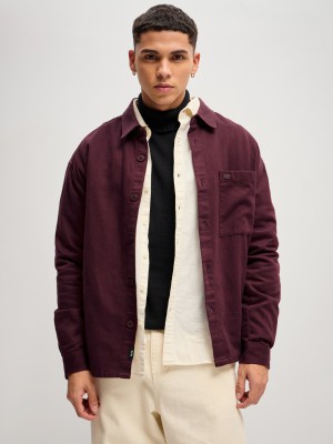 THE BEAR HOUSE Men Solid Casual Maroon Shirt