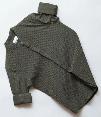 N AND J Men Solid Casual Green Shirt