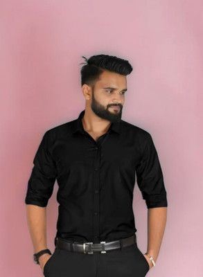 LIGHTSHADOW Men Solid Casual Black Shirt