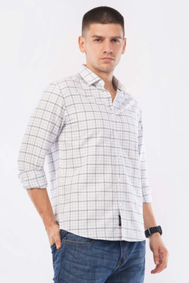 OFFSHADE Men Checkered Casual White Shirt