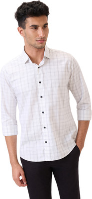 PARK AVENUE Men Checkered Casual White Shirt