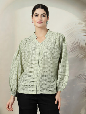 PLUSS Women Printed Casual Green Shirt