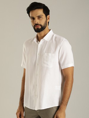 INDIAN TERRAIN Men Solid Casual White Shirt