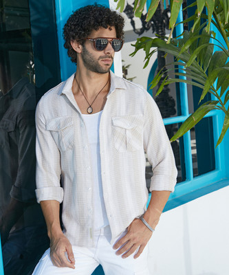 CAMPUS SUTRA Men Solid Casual Multicolor Shirt