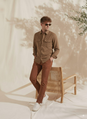 greet fashion Men Solid Casual Brown Shirt