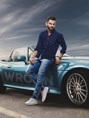 WROGN Men Solid Casual Blue Shirt