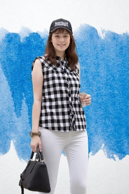 HouseOfCommon Women Checkered Casual Multicolor Shirt