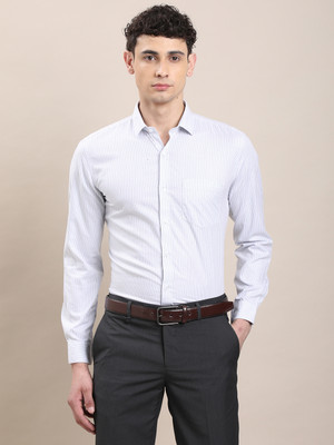 TURTLE Men Striped Formal Light Blue Shirt