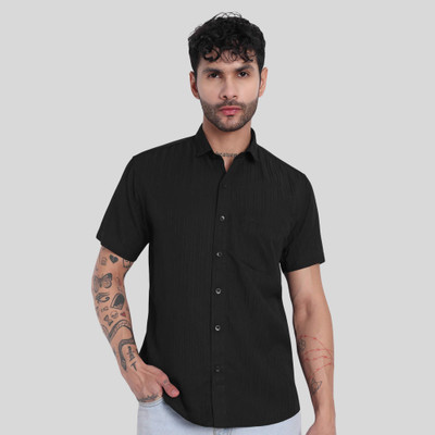 GarmentGlobes Men Washed Casual Black Shirt