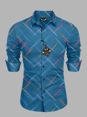 LAXBON Men Checkered Casual Blue Shirt
