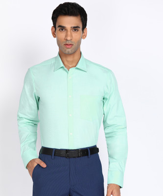 PARK AVENUE Men Solid Formal Light Green Shirt