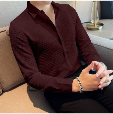 Padmnath Fashion Men Self Design Casual Maroon Shirt