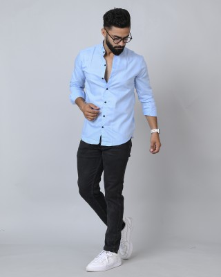 Tanip Men Solid Casual Blue Shirt