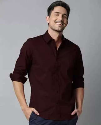 Kalawatia fashion Men Solid Casual Maroon Shirt