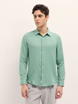 THE BEAR HOUSE Men Solid Casual Green Shirt