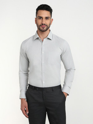PARK AVENUE Men Solid Formal Grey Shirt
