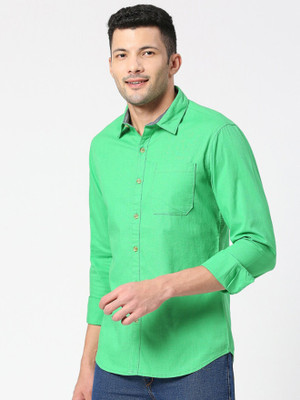 Rajkuwer Men Solid Casual Green Shirt