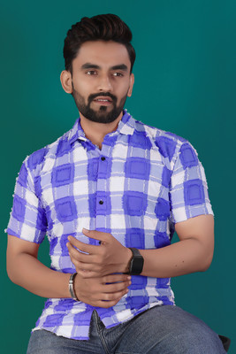 PEARL OCEAN Men Checkered Casual Blue Shirt