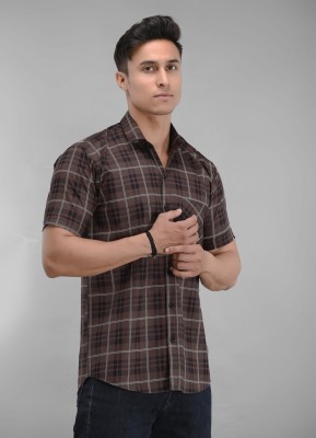 Unistreet Men Checkered Casual Brown Shirt
