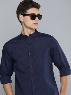 R.Code by The Roadster Life Co. Men Solid Casual Dark Blue Shirt