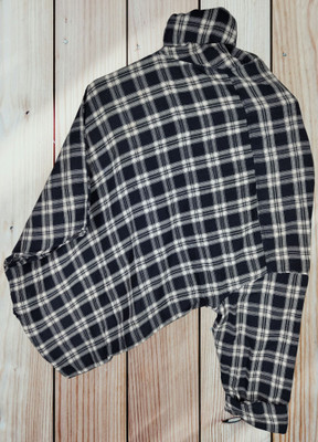 Trending Ayansh Men Solid Casual Black Shirt