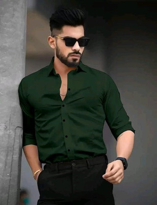 MUNGUS Men Solid Casual Dark Green Shirt