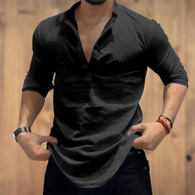 COMBRAIDED Men Solid Straight Kurta(Black)