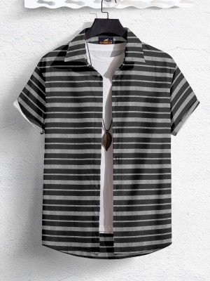 SYSBELLA FASHION Men Striped Casual Black Shirt