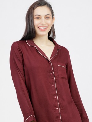 Tokyo Talkies Women Solid Casual Maroon Shirt