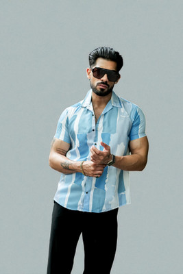 AARVI TRENDYY Men Printed Casual Blue, White Shirt