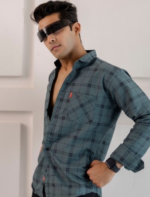 Surhi Men Checkered Casual Grey Shirt