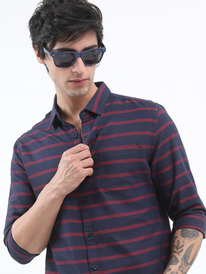 HIGHLANDER Men Striped Casual Blue Shirt