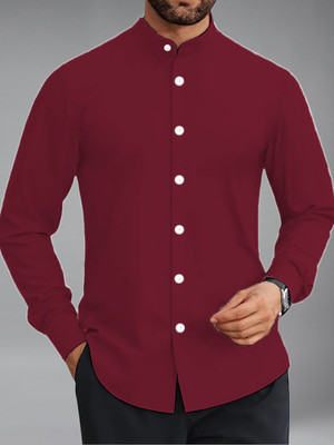 Apektra Men Solid Casual Maroon Shirt