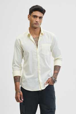 Snitch Men Solid Casual Yellow Shirt