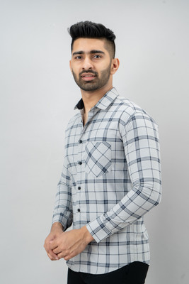 Surhi Men Checkered Casual Grey Shirt