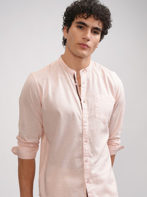 HIGHLANDER Men Solid Casual Pink Shirt
