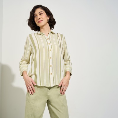 Honey By Pantaloons Women Solid Casual Green Shirt