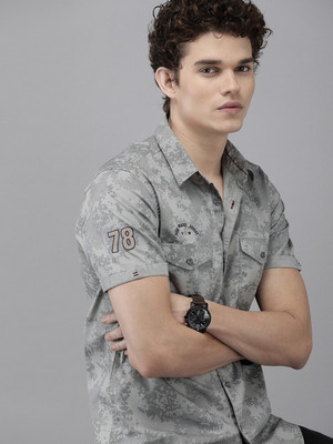 Roadster Men Printed Casual Grey Shirt