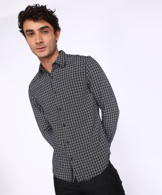 Spykar Men Checkered Casual Black Shirt