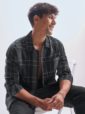 HIGHLANDER Men Checkered Casual Black Shirt