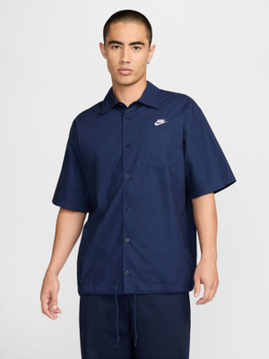 NIKE Men Solid Casual Blue Shirt